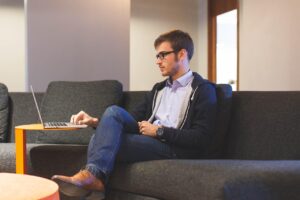 退職代行は会社にバレる？失敗しないためのポイントとは？